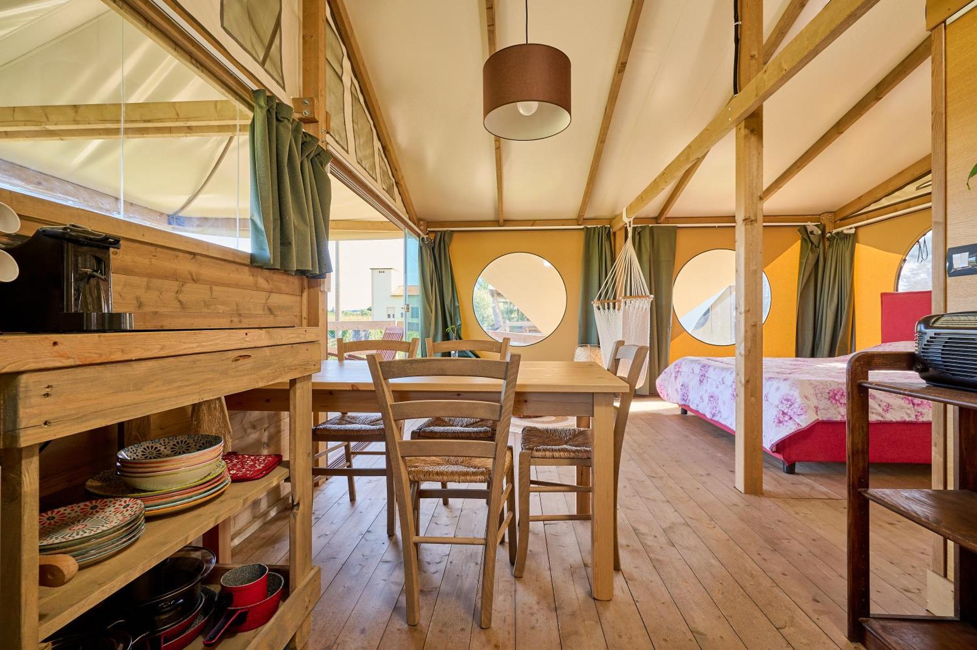 Suite Glamping Vicino Al Mare Piombino Dış mekan fotoğraf