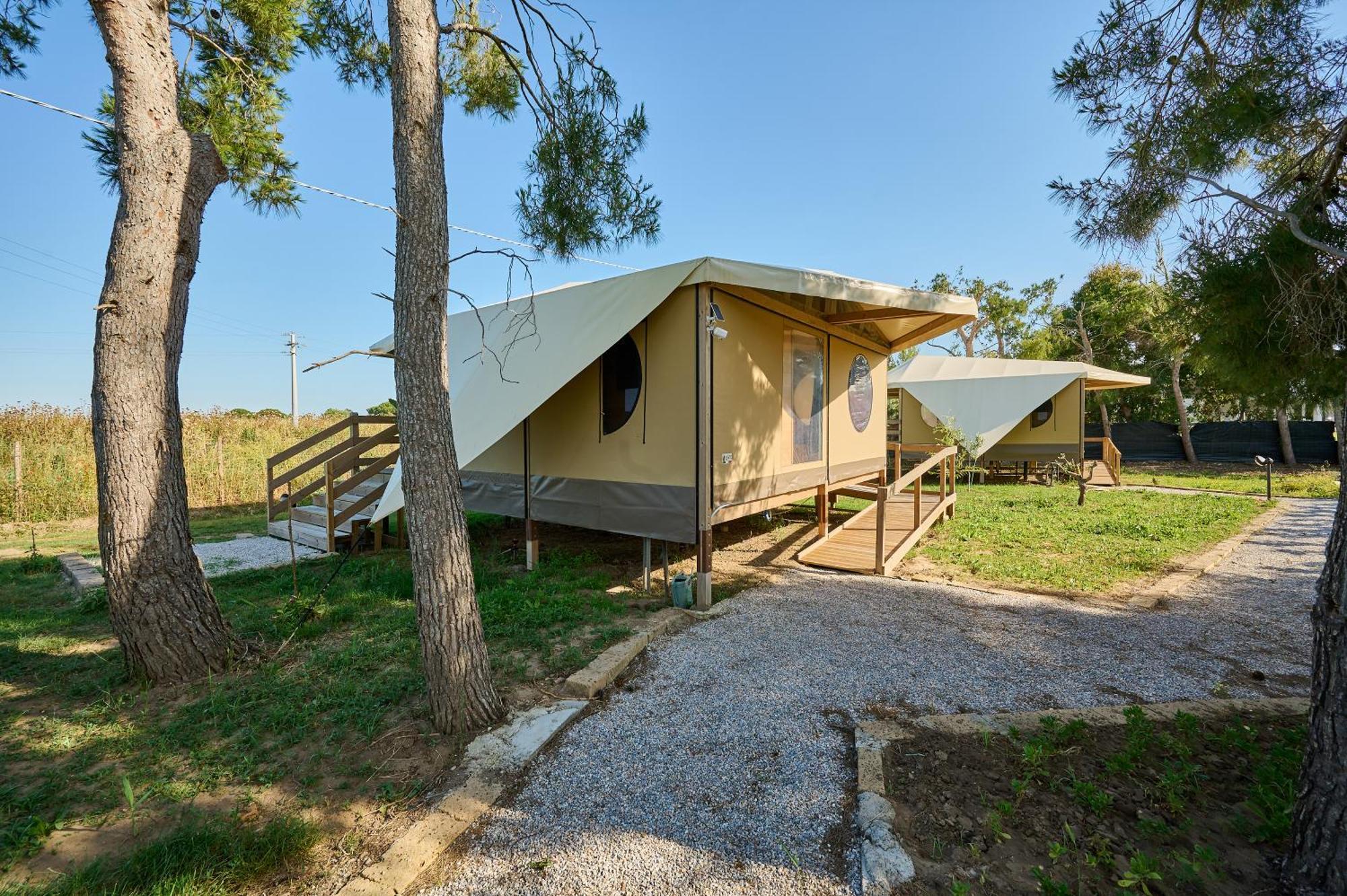 Suite Glamping Vicino Al Mare Piombino Dış mekan fotoğraf